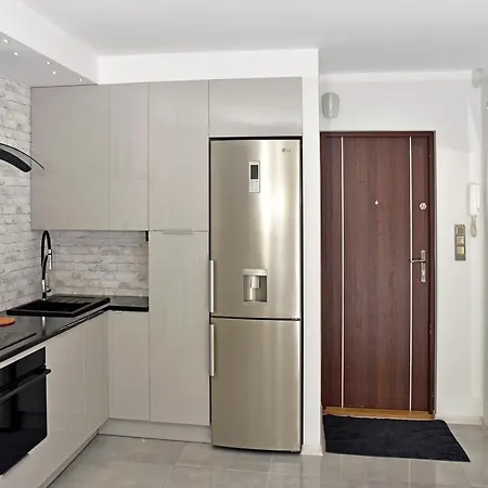 Apartment P&o Serviced Ogrod Saski Warsaw